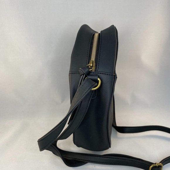 Round Embroidered Purse with Strap Like New - Picture 4 of 12